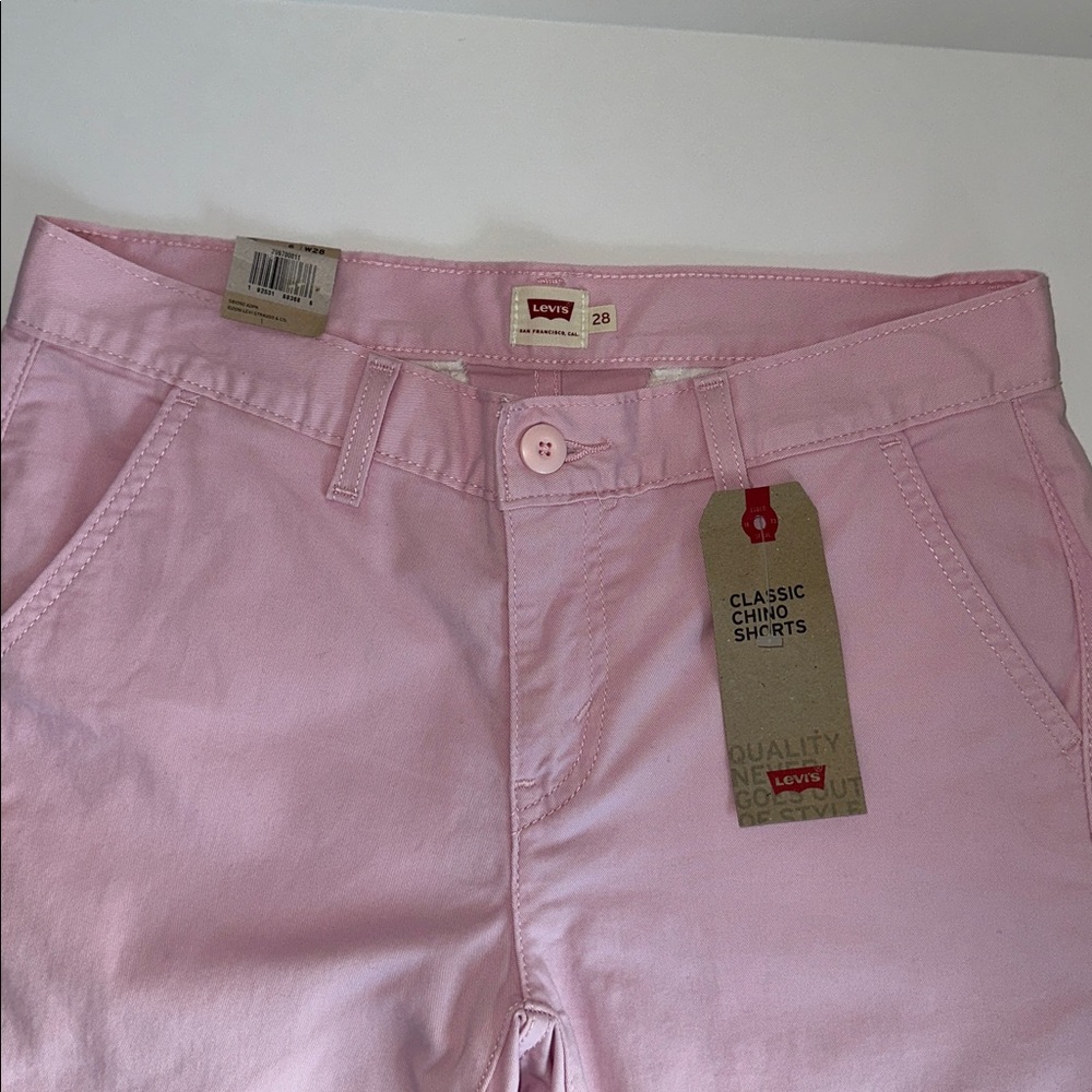 Levi's Light Pink Women's Bermudas - Picture 10 of 14